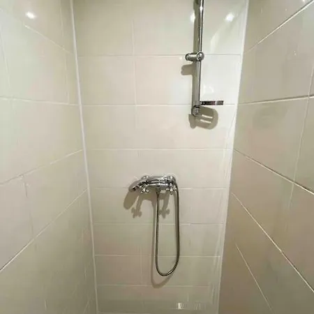 Essentia - Vinarsky Domcek S Vonkajsou Virivkou Apartment