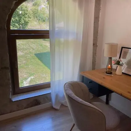 Essentia - Vinarsky Domcek S Vonkajsou Virivkou