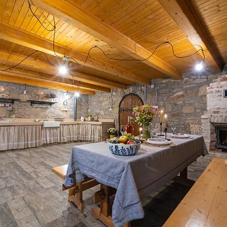 Essentia - Vinarsky Domcek S Vonkajsou Virivkou * Streda nad Bodrogom