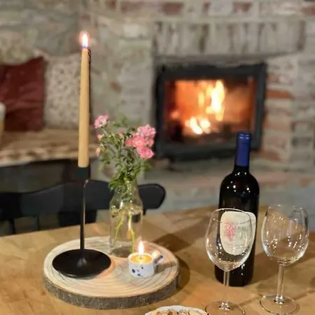 Essentia - Vinársky Domček S Vonkajšou Vírivkou Apartamento *